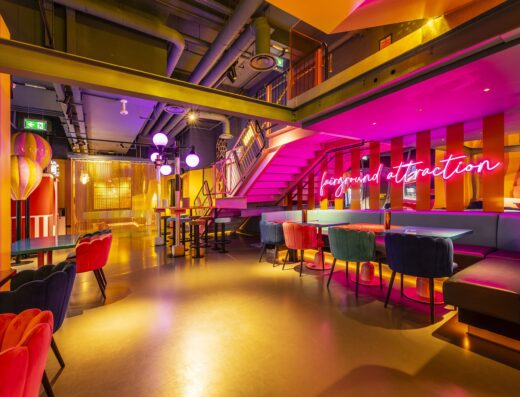 Holy Duck Lounge & Carousel Bar