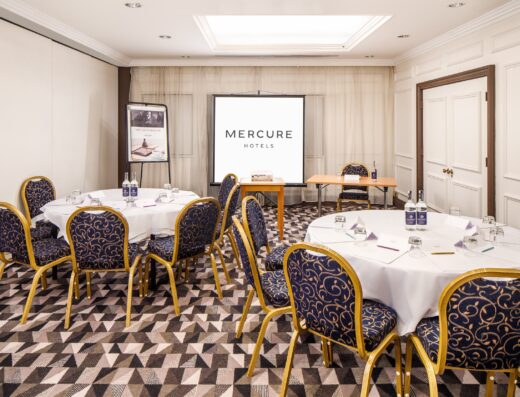 Mercure Swansea (Lakeside 1 or 3)